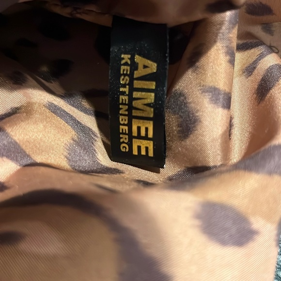 Aimee Kestenberg women’s leather satchel in Majestic Green. - Picture 15 of 16